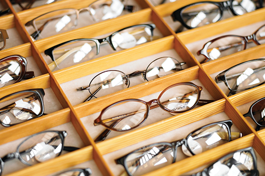 Buy One Pair, Get One FREE OR 40% OFF One Pair at Fashion Eyeglass